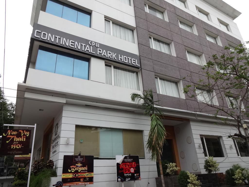 Continental Park Hotel Vijayawada Bagian luar foto