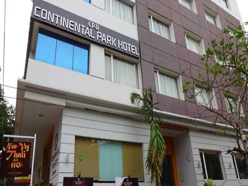 Continental Park Hotel Vijayawada Bagian luar foto